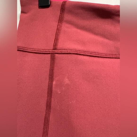 Lululemon Tight Stuff Tight 24” - Picture 13 of 15